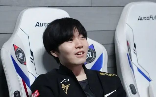 从鞍马到自 从鞍马到自