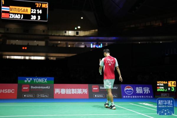 记者在采访 记者在采访