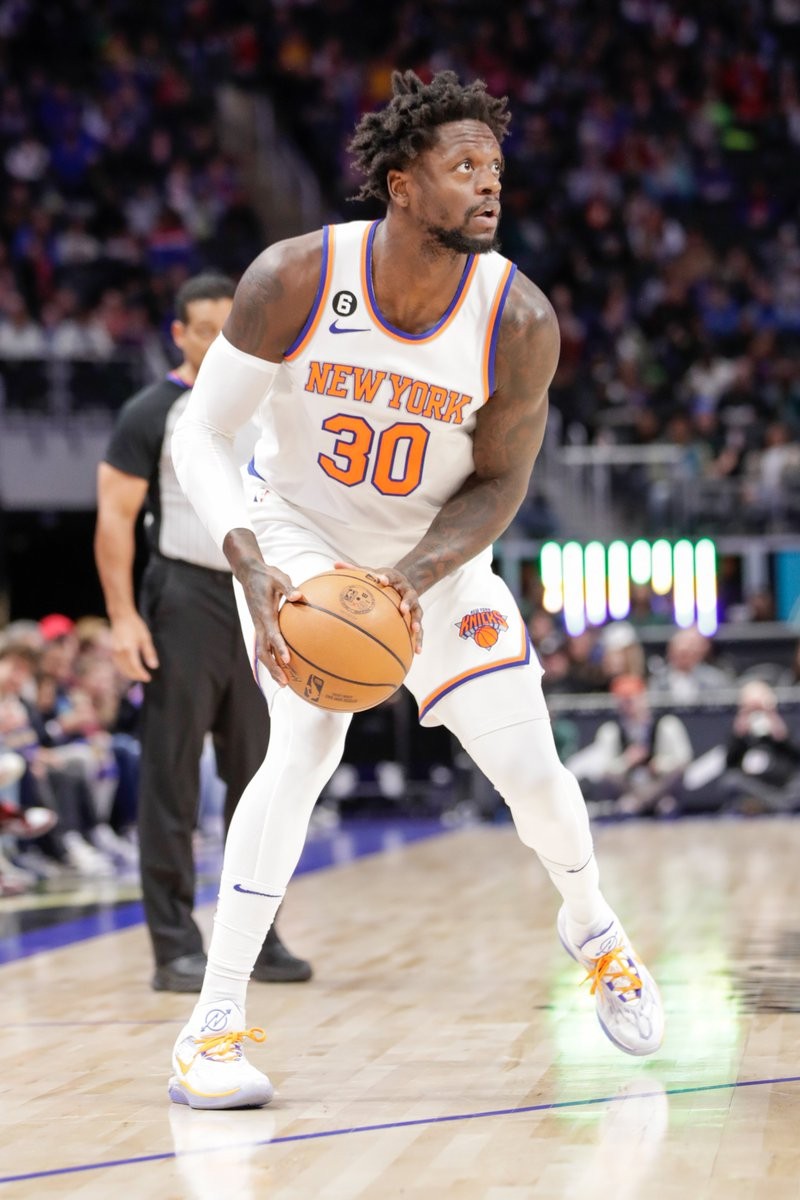 入詹姆斯 入詹姆斯