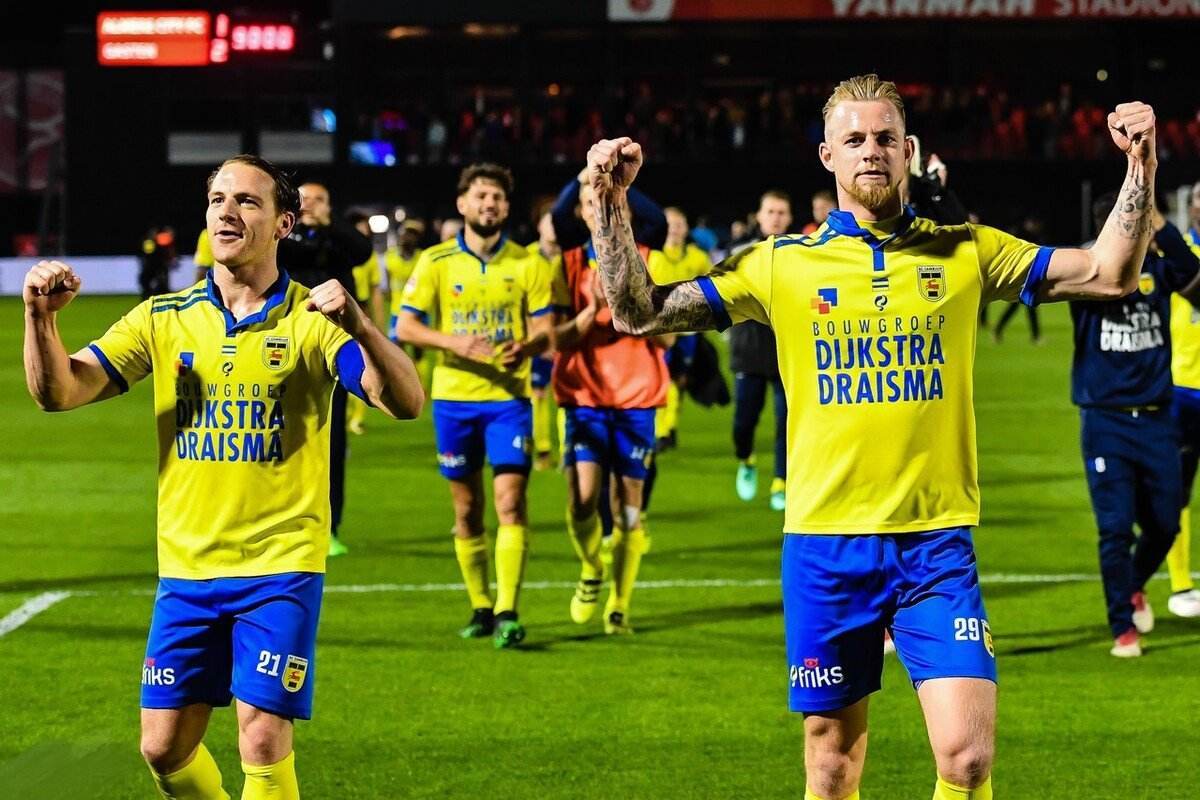 随着亚冠联 随着亚冠联