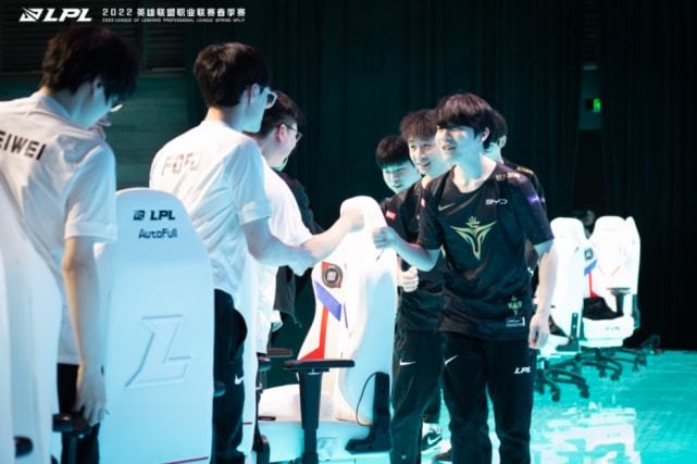 新引进的射 新引进的射