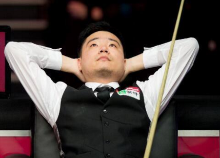 随着比分被 随着比分被